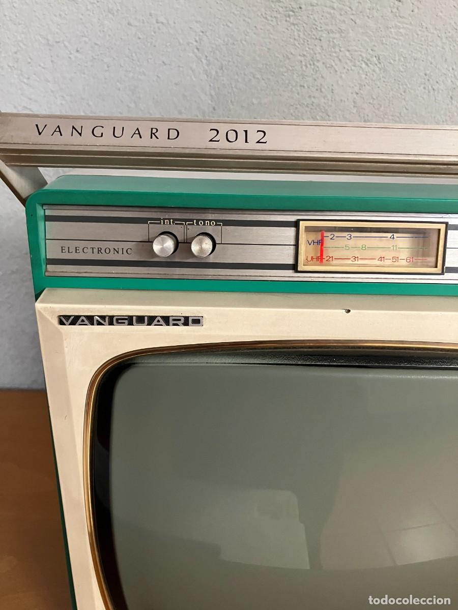 Antig&uuml;edades: Televisor Vanguard modelo 2012 - Foto 3