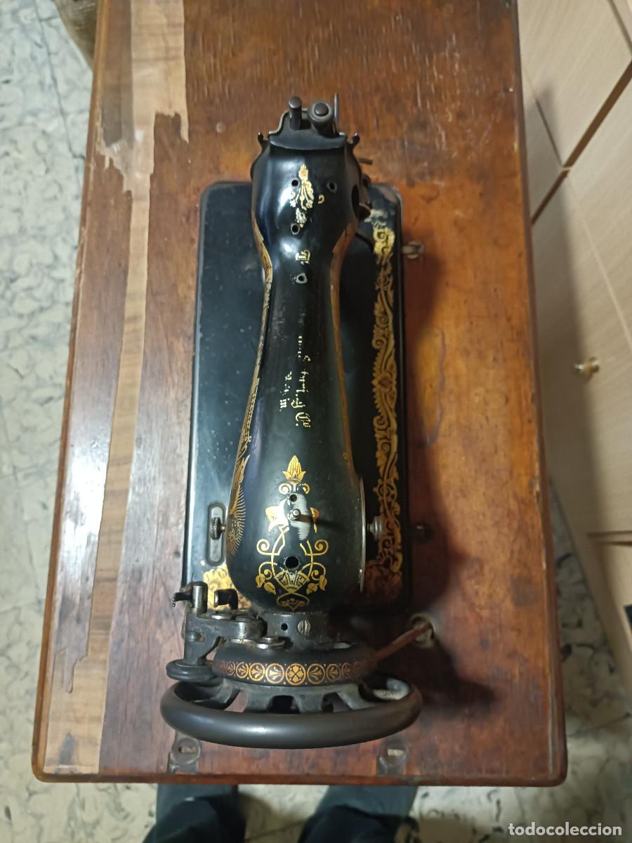 Antig&uuml;edades: Maquina de coser Singer - Foto 6
