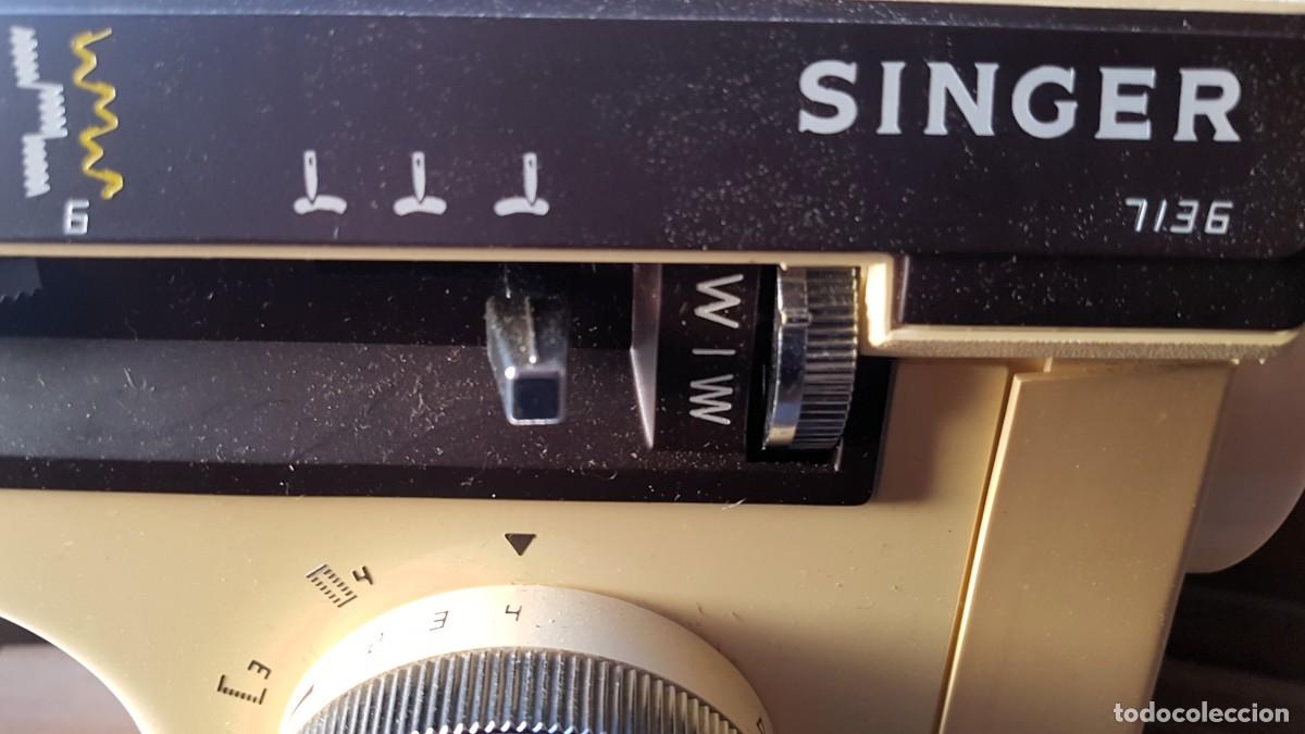 Antig&uuml;edades: MAQUINA DE COSER SINGER 7136 - Foto 9