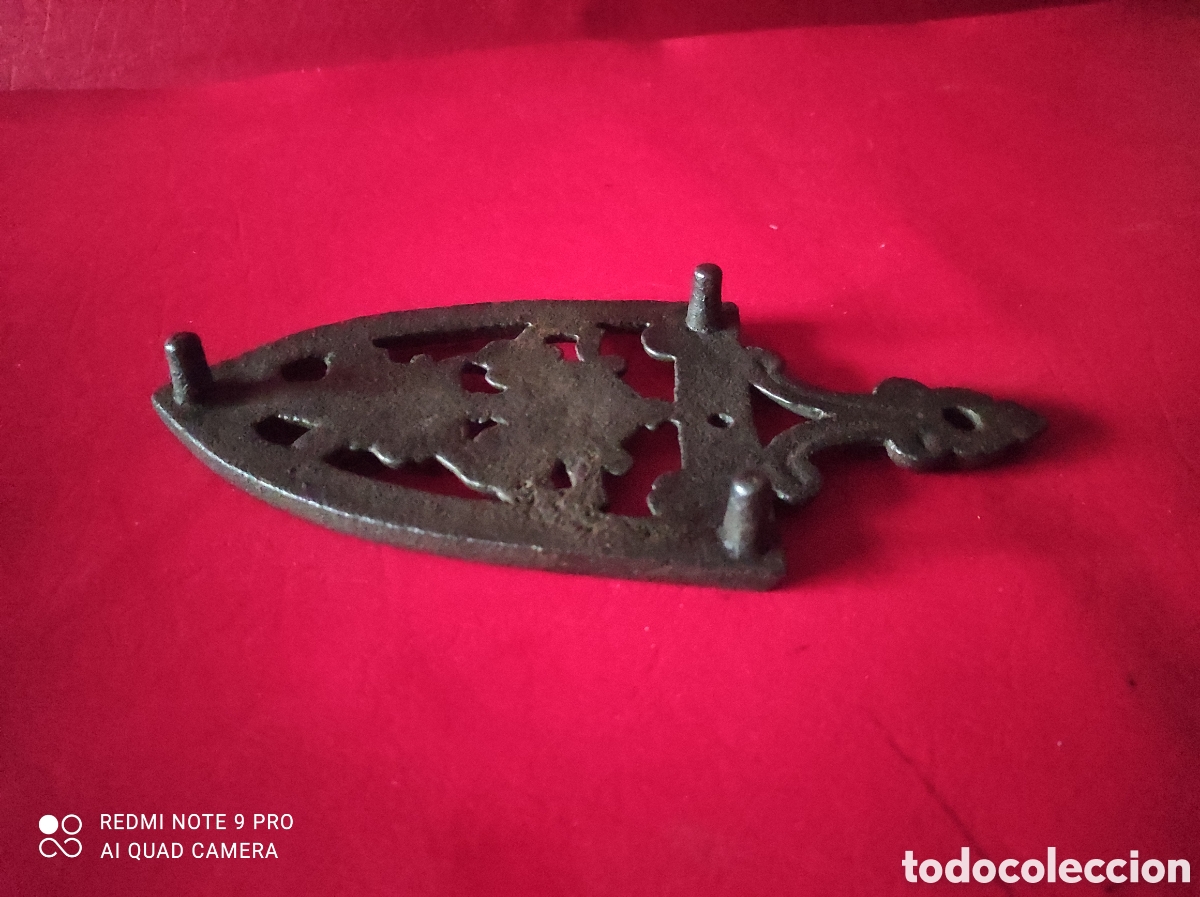 Antig&uuml;edades: Antiguo posa planchas en hierro colado - Foto 4