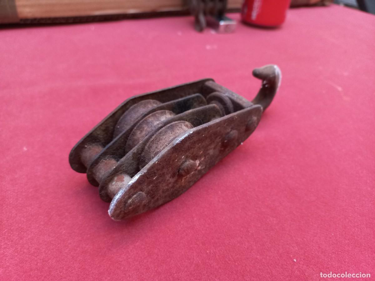 Antig&uuml;edades: juego 2 poleas triple roldana fundicion - Foto 5