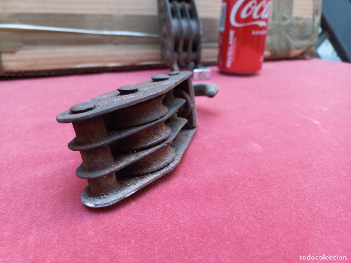 Antig&uuml;edades: juego 2 poleas triple roldana fundicion - Foto 9