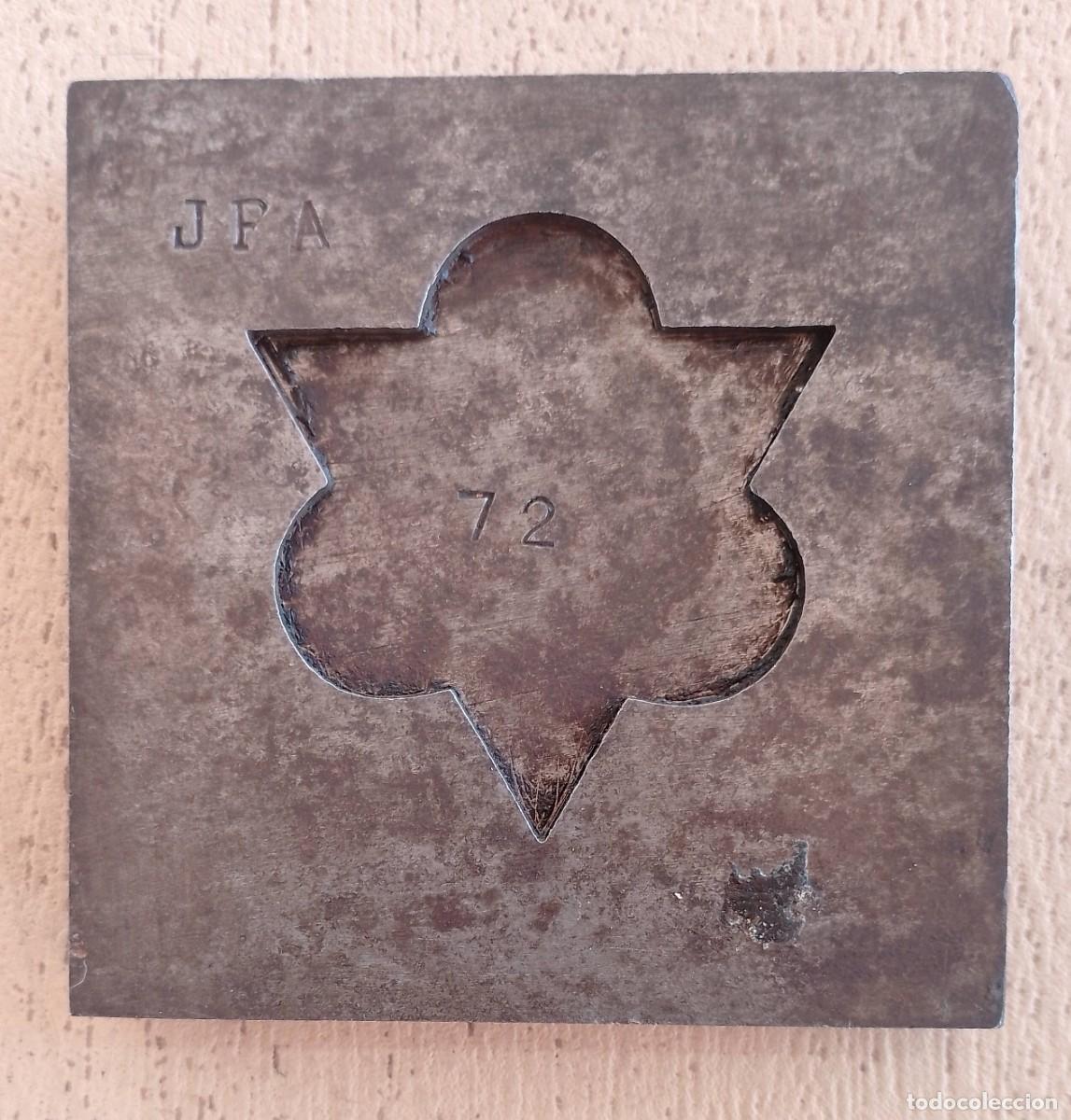 Antig&uuml;edades: Matriz o Molde en Metal - Foto 1