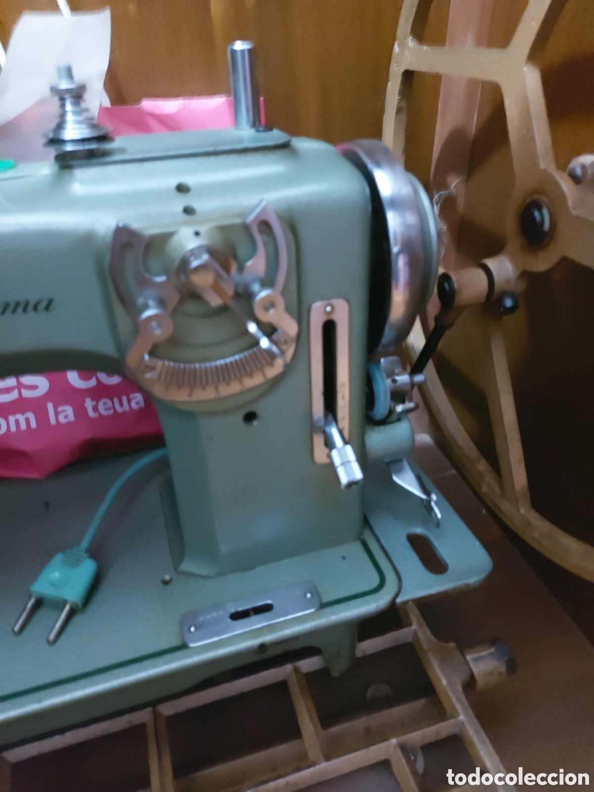 Antig&uuml;edades: M&aacute;quina coser Refrey Transforma 427 - Foto 2