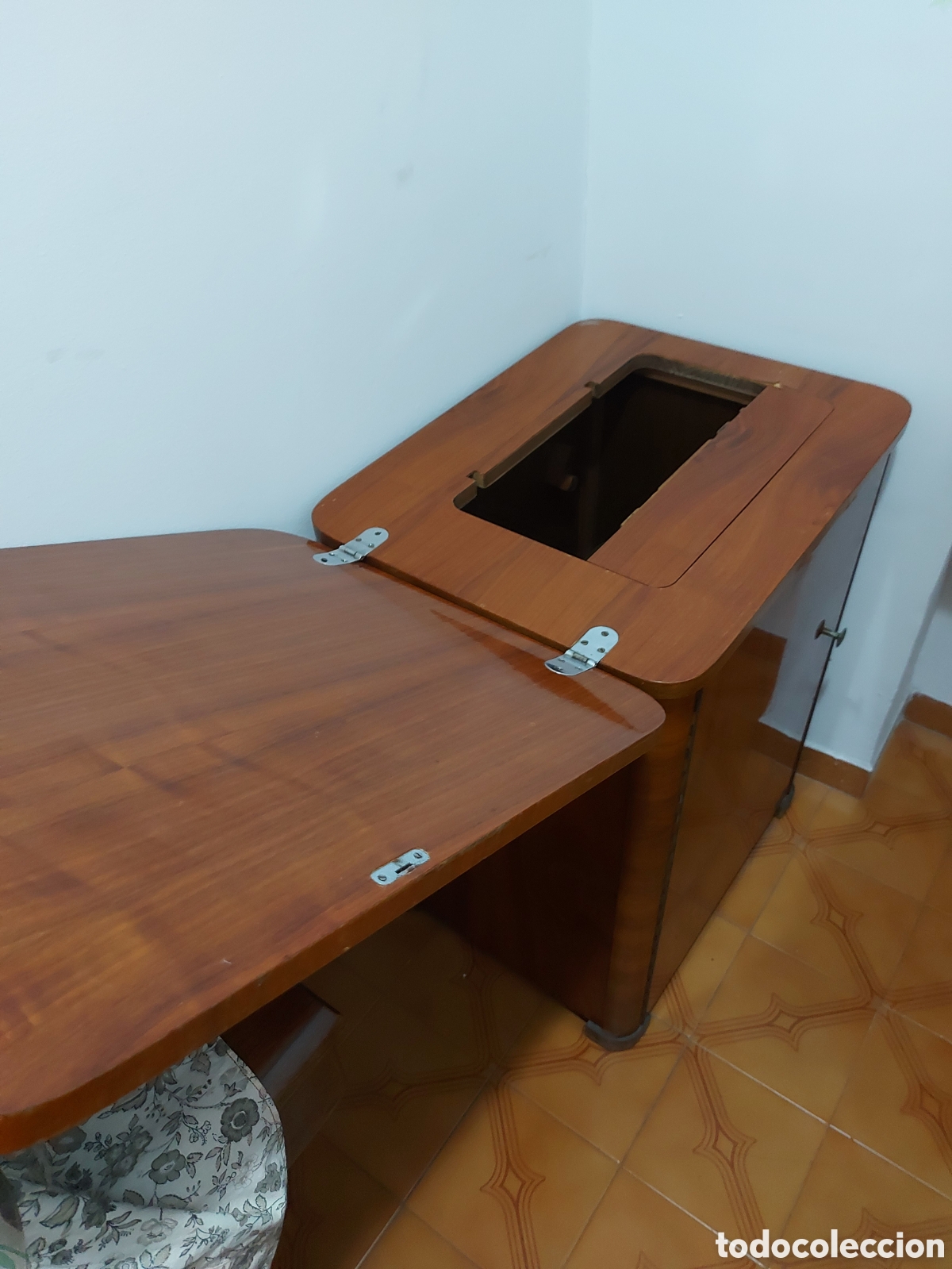 Antig&uuml;edades: M&aacute;quina coser Refrey Transforma 427 - Foto 3