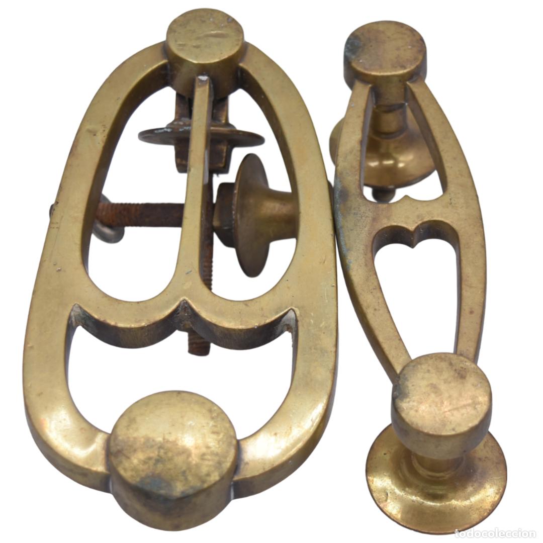 Antig&uuml;edades: Llamador completo y tirador art dec&oacute; - Bronce - Circa 1900