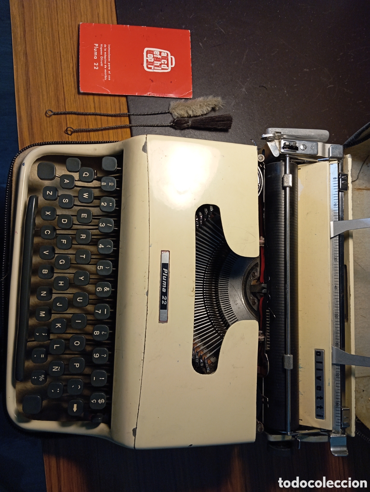 Antig&uuml;edades: M&agrave;quina escribir Hispano Olivetti Pluma 22 - Foto 4