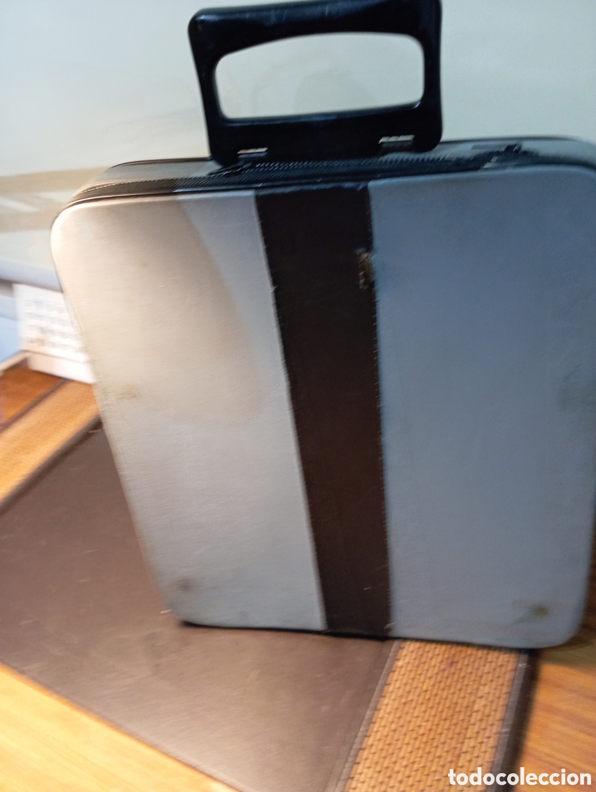 Antig&uuml;edades: M&agrave;quina escribir Hispano Olivetti Pluma 22 - Foto 6