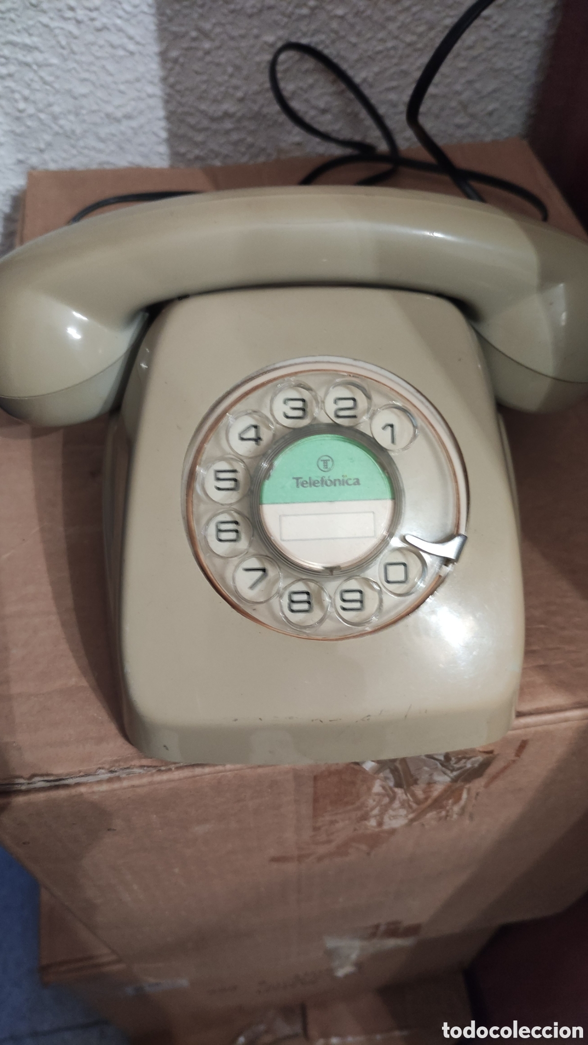Tel&eacute;fonos: Tel&eacute;fono heraldo buen estado - Foto 1
