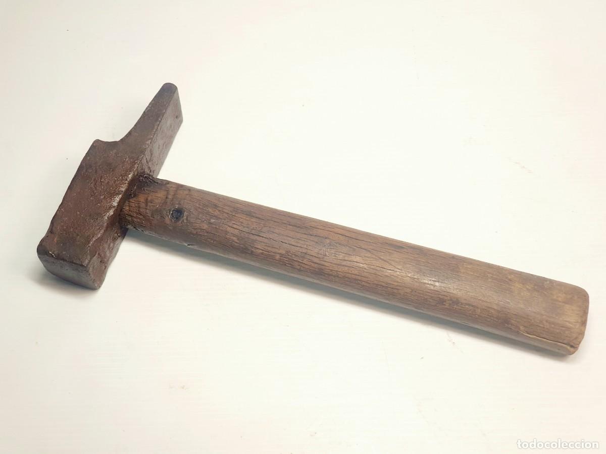 Antig&uuml;edades: MARTILLO ANTIGUO DE HIERRO - Foto 1