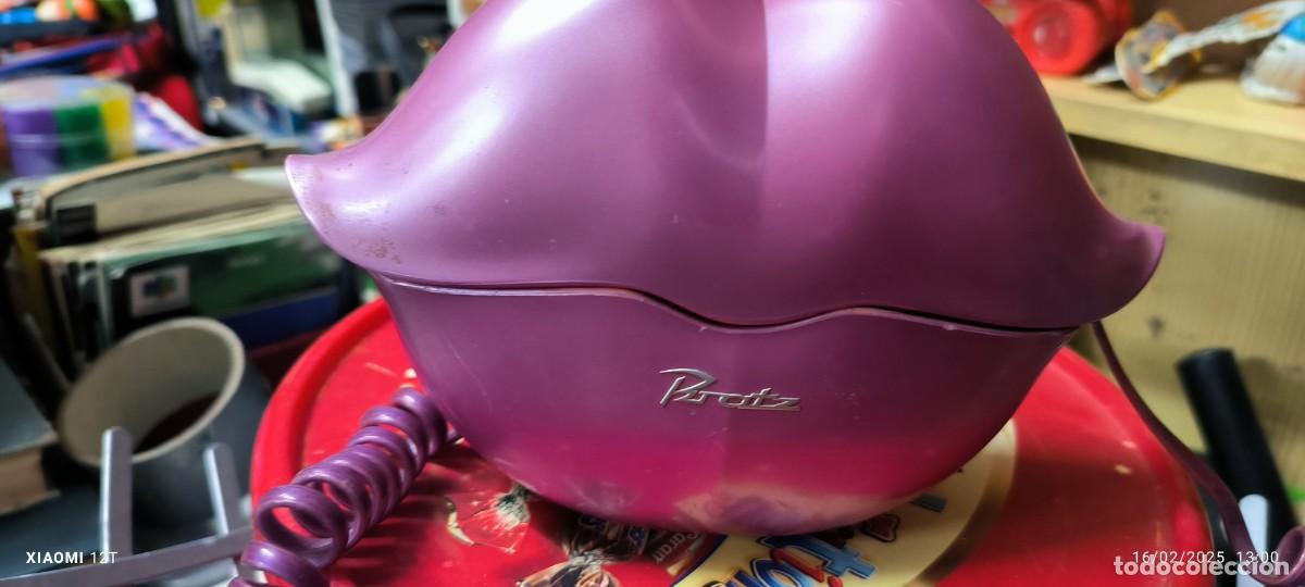 Tel&eacute;fonos: TELEFONO POP BRATZ FORMA LABIOS MGA 2003 - Foto 2