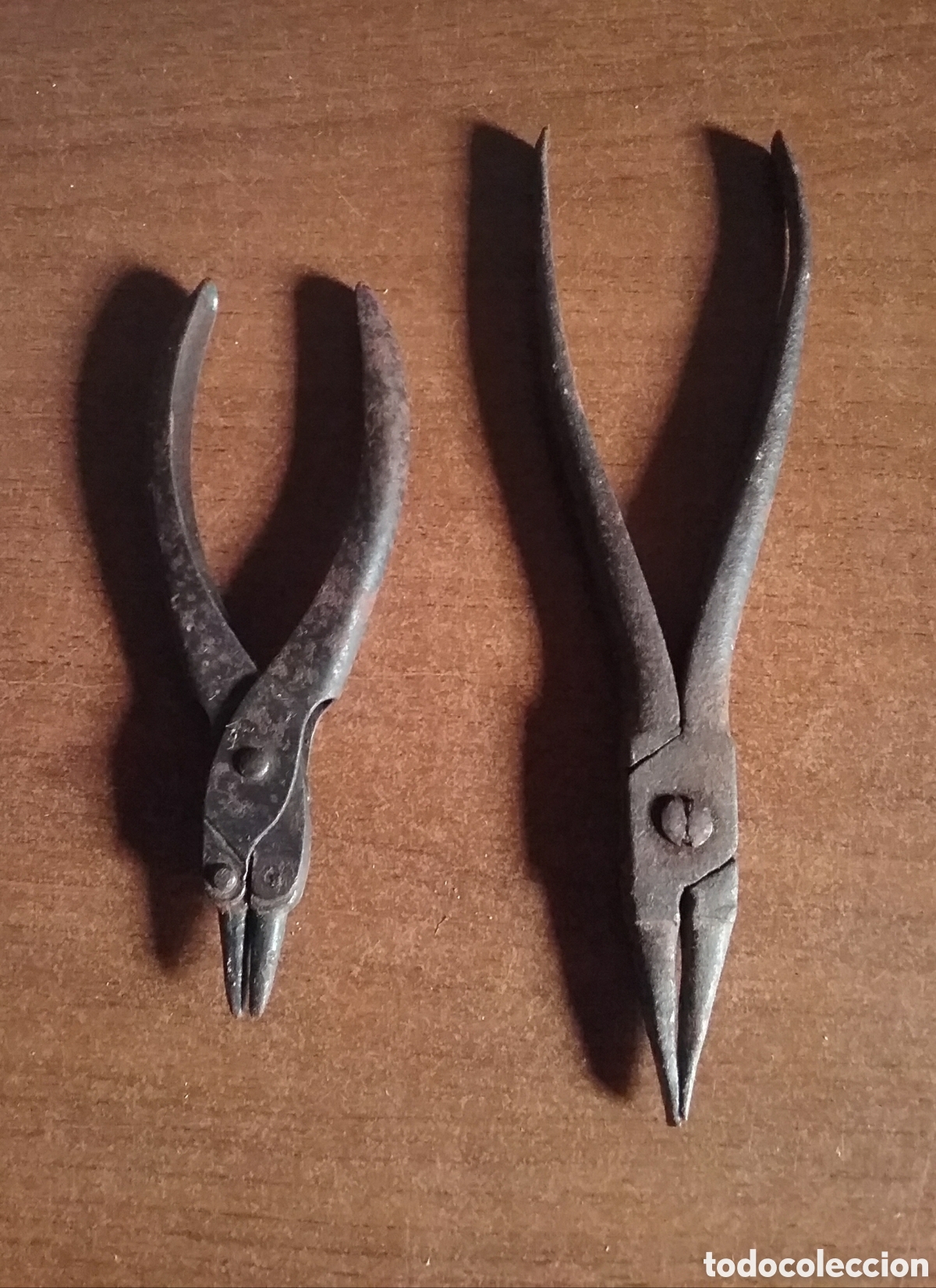Antig&uuml;edades: 2 ANTIGUOS ALICATES-TENAZAS.EN TAMA&Ntilde;O DIFERENTE. - Foto 2
