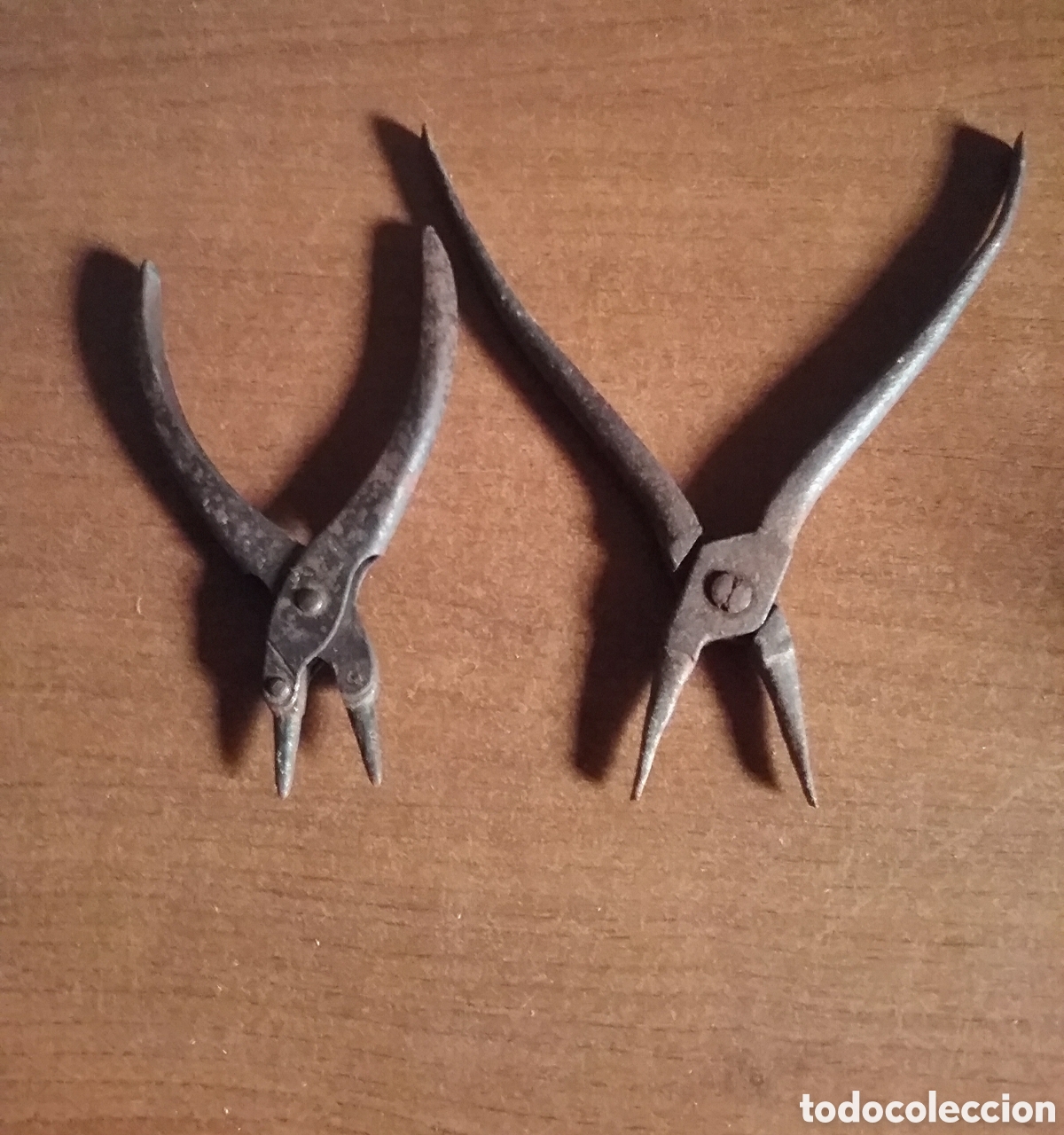 Antig&uuml;edades: 2 ANTIGUOS ALICATES-TENAZAS.EN TAMA&Ntilde;O DIFERENTE. - Foto 3