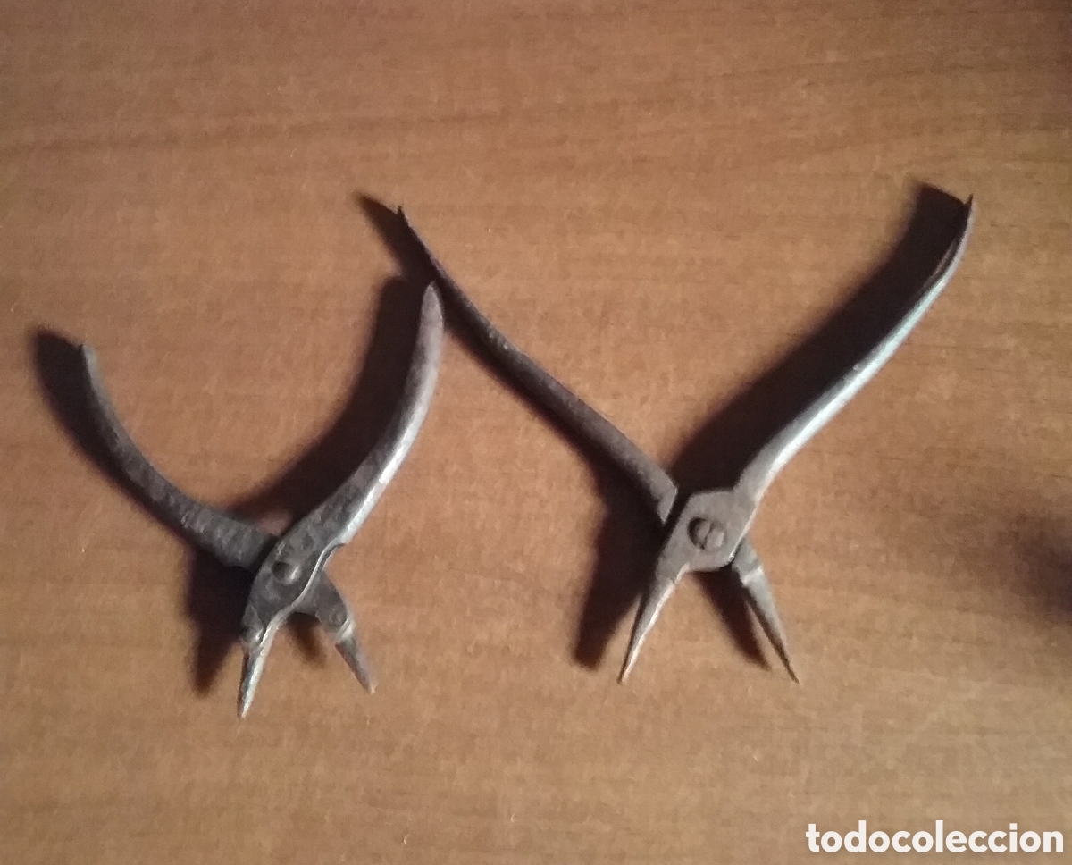 Antig&uuml;edades: 2 ANTIGUOS ALICATES-TENAZAS.EN TAMA&Ntilde;O DIFERENTE. - Foto 4