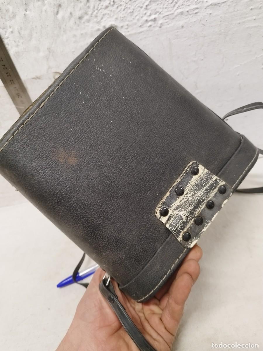 Antig&uuml;edades: Antigua funda para prismaticos. - Foto 7