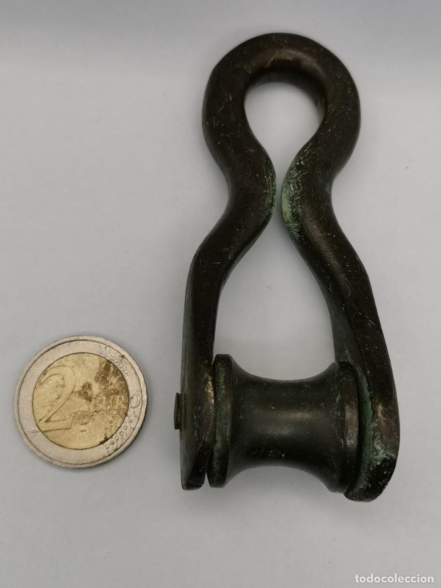 Antig&uuml;edades: ANTIGUA POLEA EN BRONCE FABRICADA A MANO (93 cm.) - Foto 8