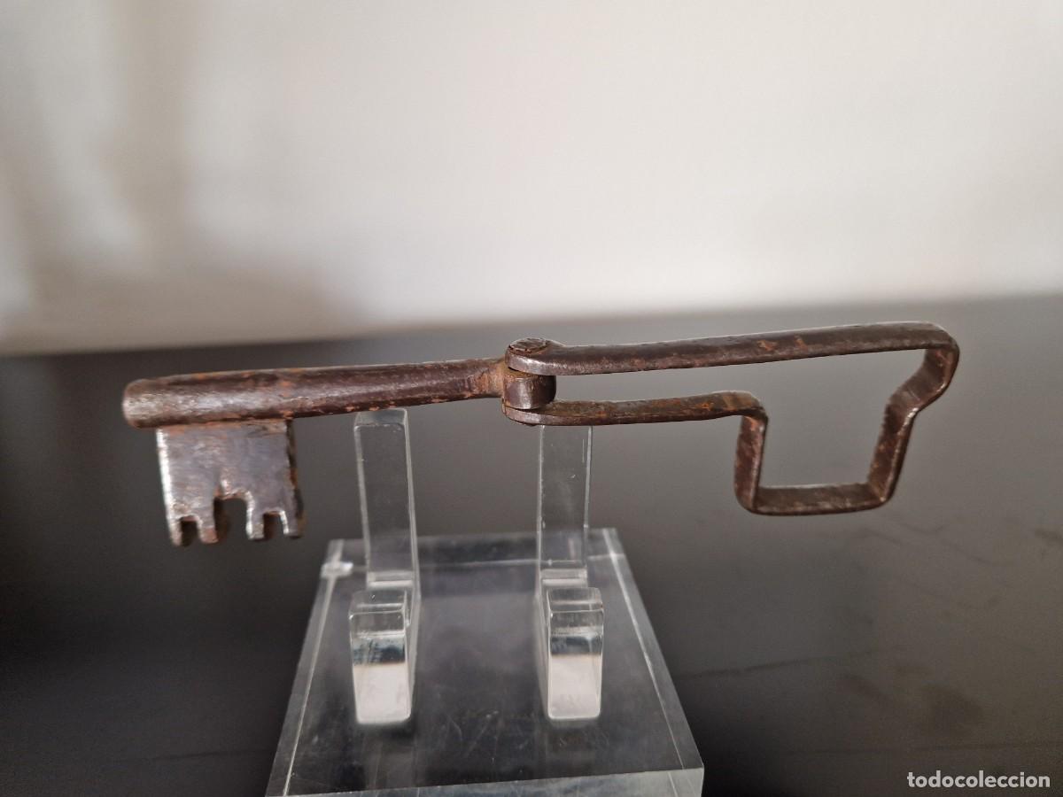 Antig&uuml;edades: LLAVE PLEGABLE DE HIERRO - Foto 6