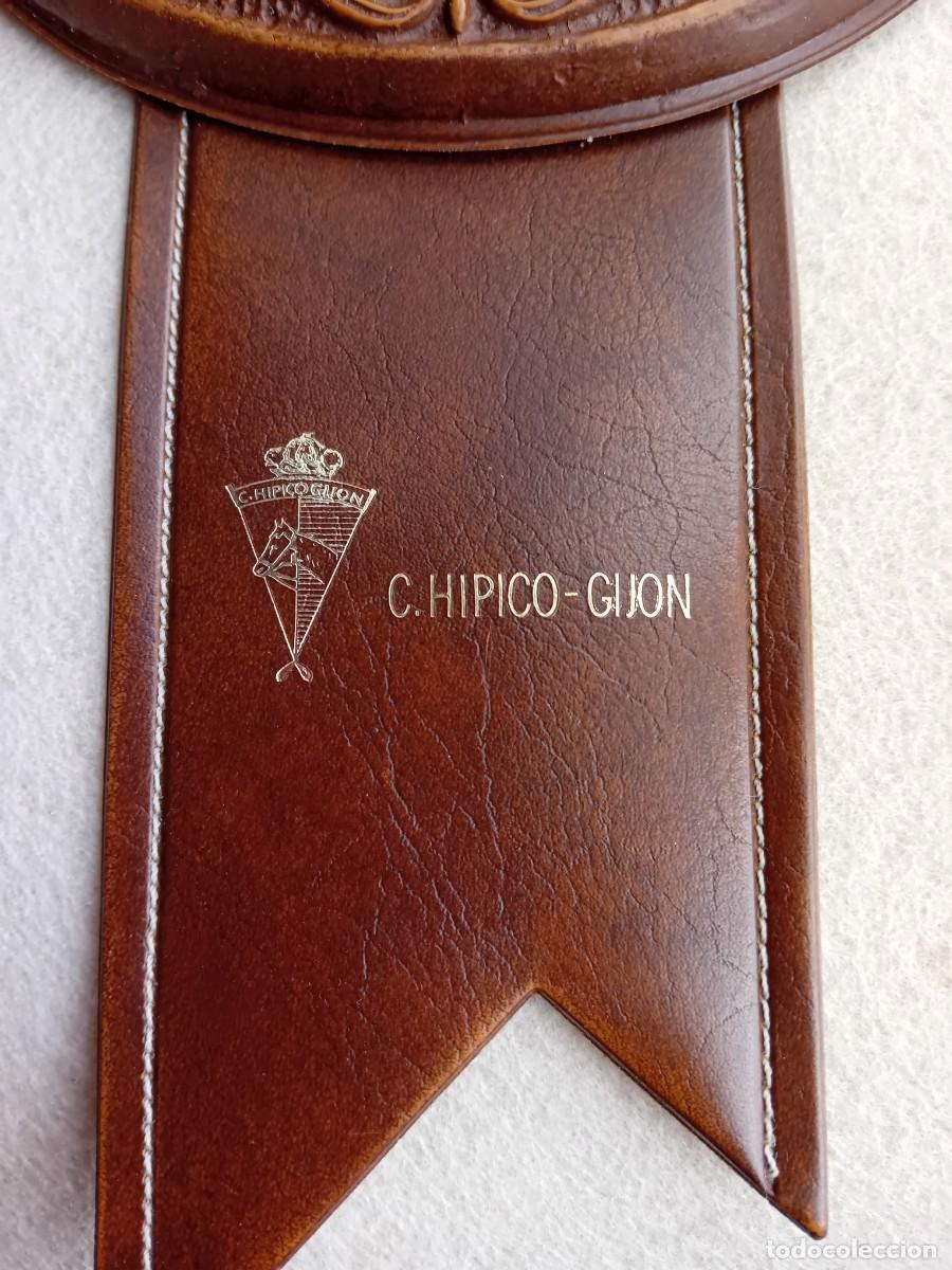 Antig&uuml;edades: Bar&oacute;metro con inscripci&oacute;n C.Hipico Gijon - Foto 3