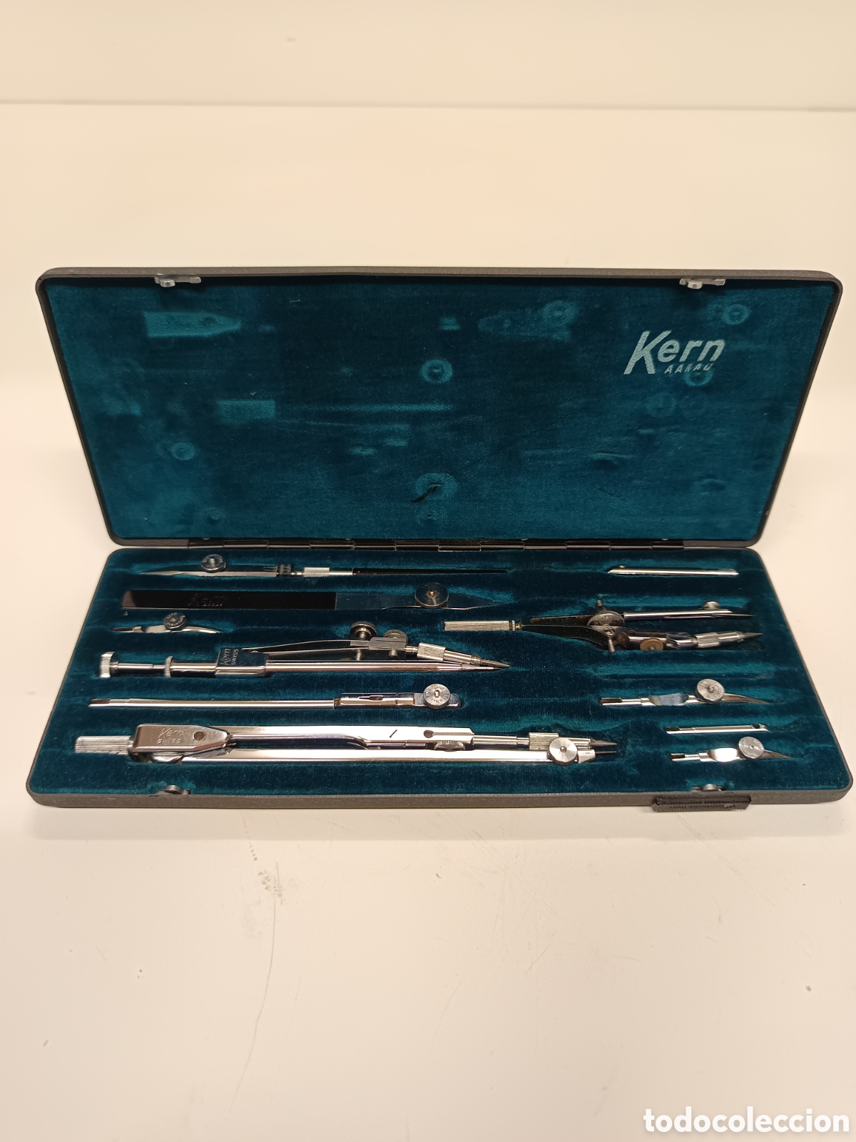 Antig&uuml;edades: Juego comp&aacute;s Kern Swiss - Foto 1