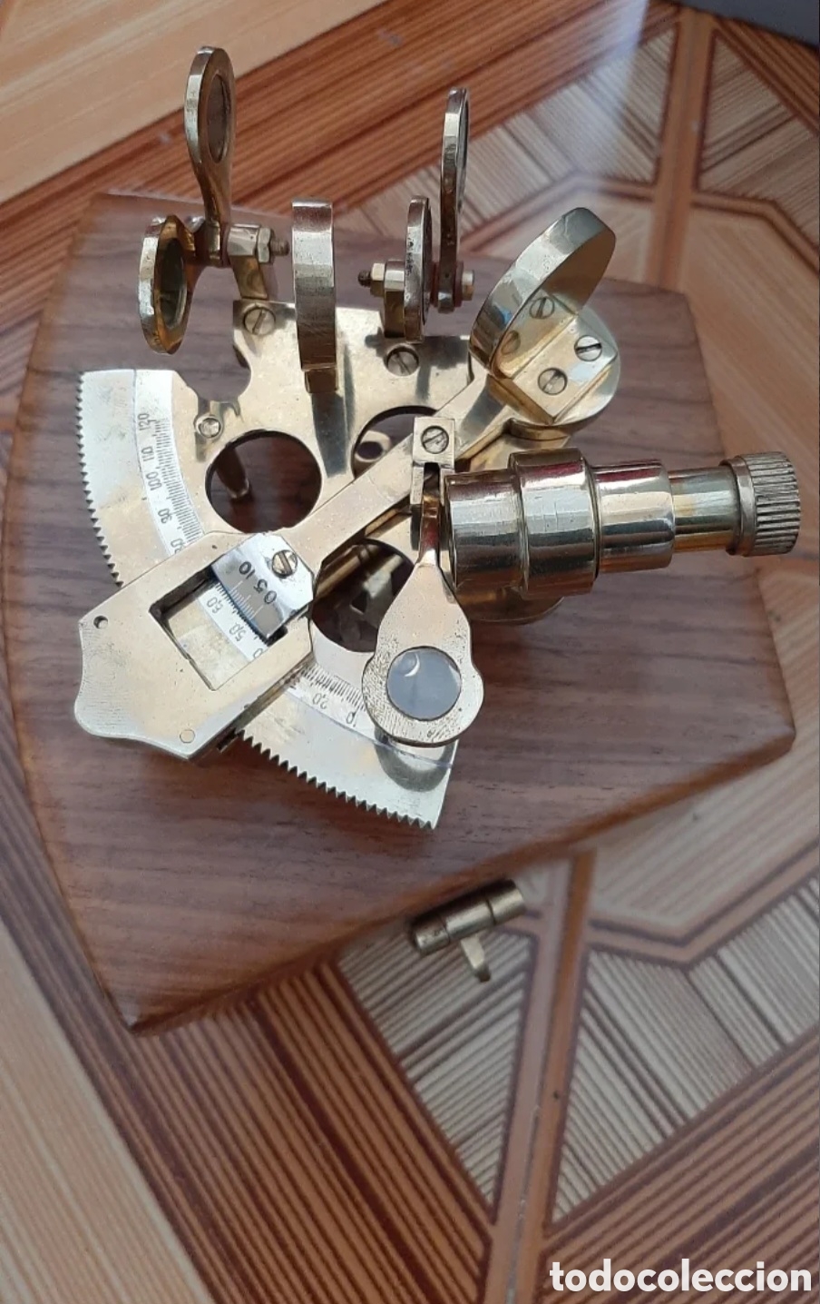 Antig&uuml;edades: Juego de sextante, catalejo y brujula - Foto 3