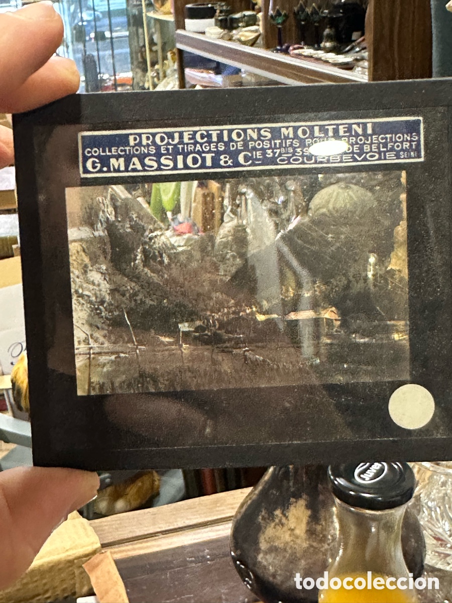 Antig&uuml;edades: Lote de 28 cristales para linternas m&aacute;gicas - Foto 18