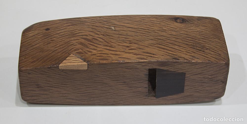 Antig&uuml;edades: PEQUE&Ntilde;O CEPILLO DE LUTHIER. - Foto 3