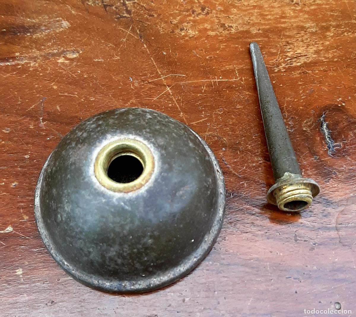 Antig&uuml;edades: aceitera antigua maquina coser - Foto 2