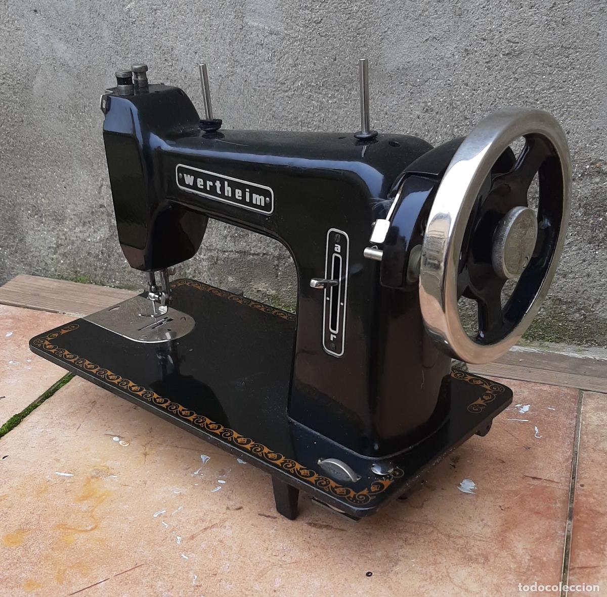 Antig&uuml;edades: maquina coser wertheim, funcionando correctamente - Foto 1
