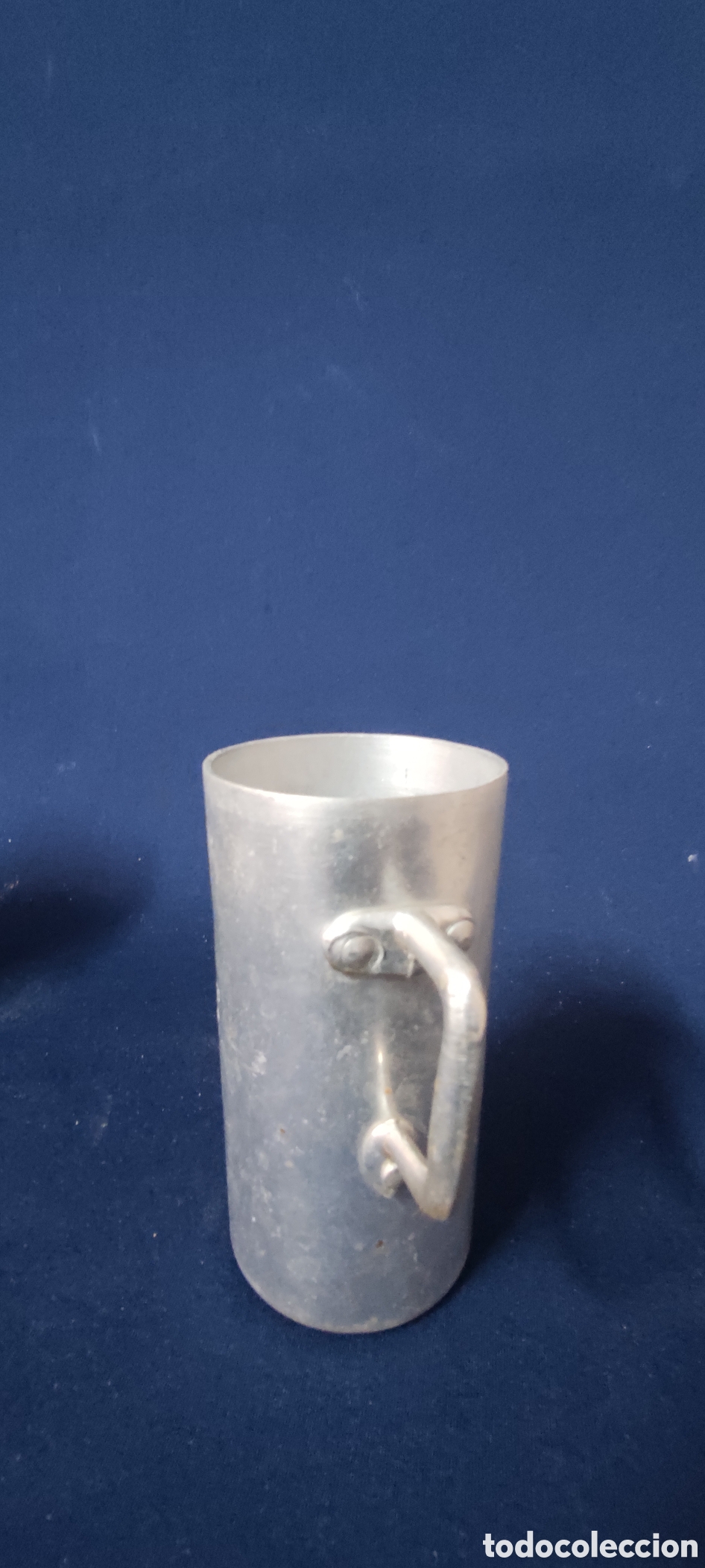 Antig&uuml;edades: Antigua cafetera y medida de aluminio - Foto 10