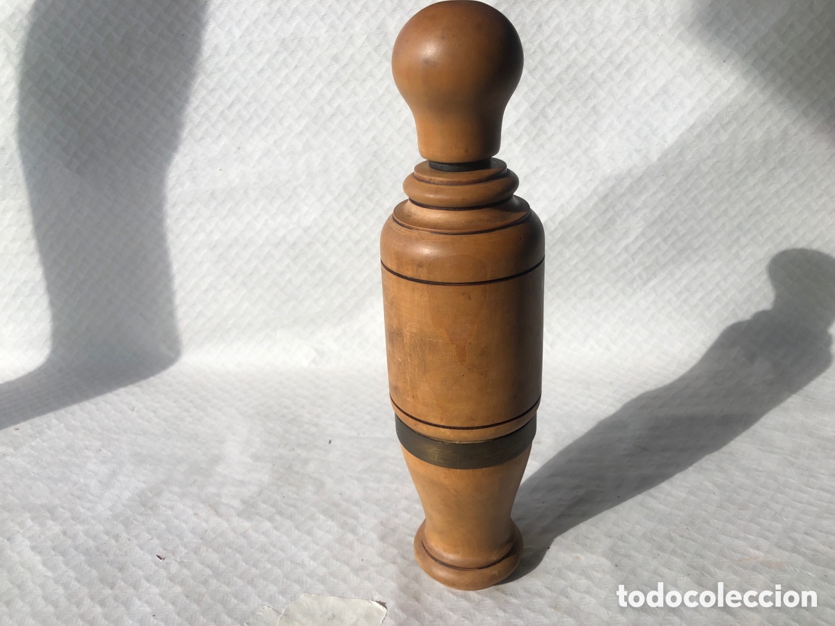 Antig&uuml;edades: Antiguo encorchador de madera - Foto 3
