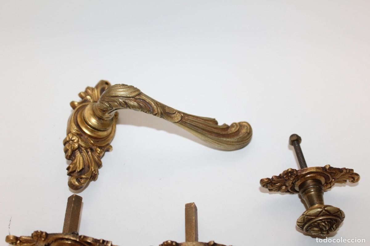 Antig&uuml;edades: ANTIGUOS TIRADORES DE BRONCE - Foto 5