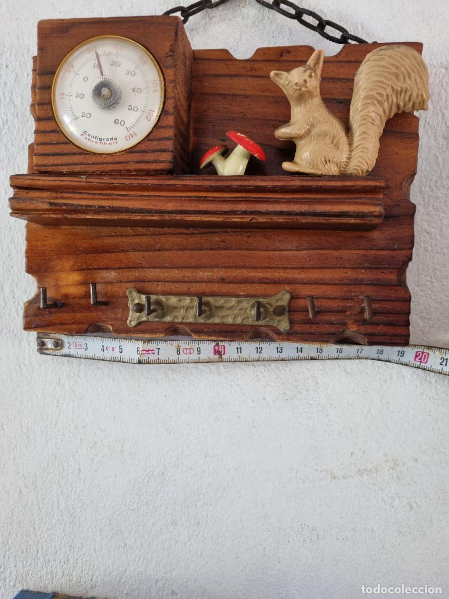 Antig&uuml;edades: ANTIGUO CUELGA LLAVES - Foto 10