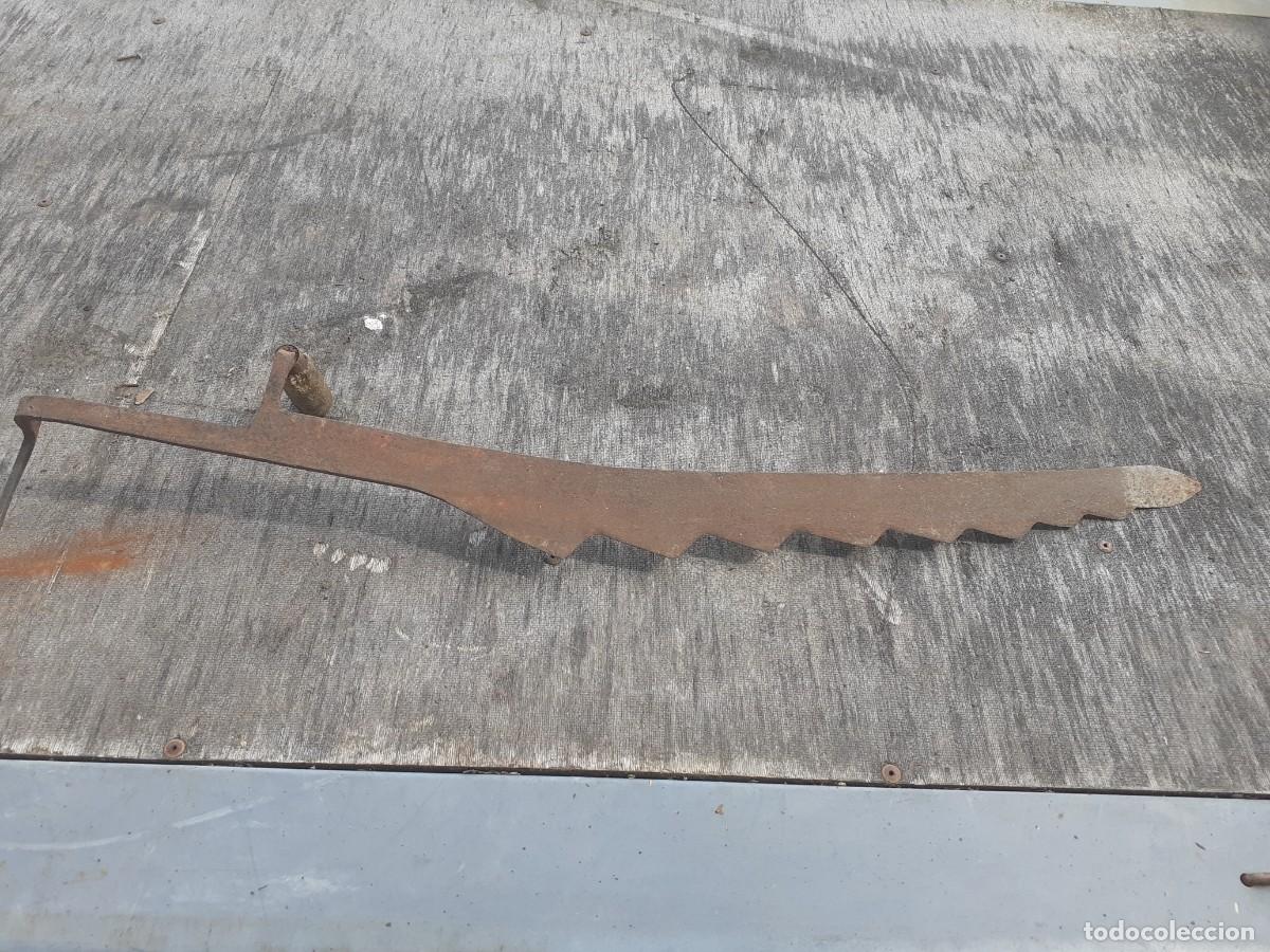 Antig&uuml;edades: Sierra para cortar paja - Foto 1