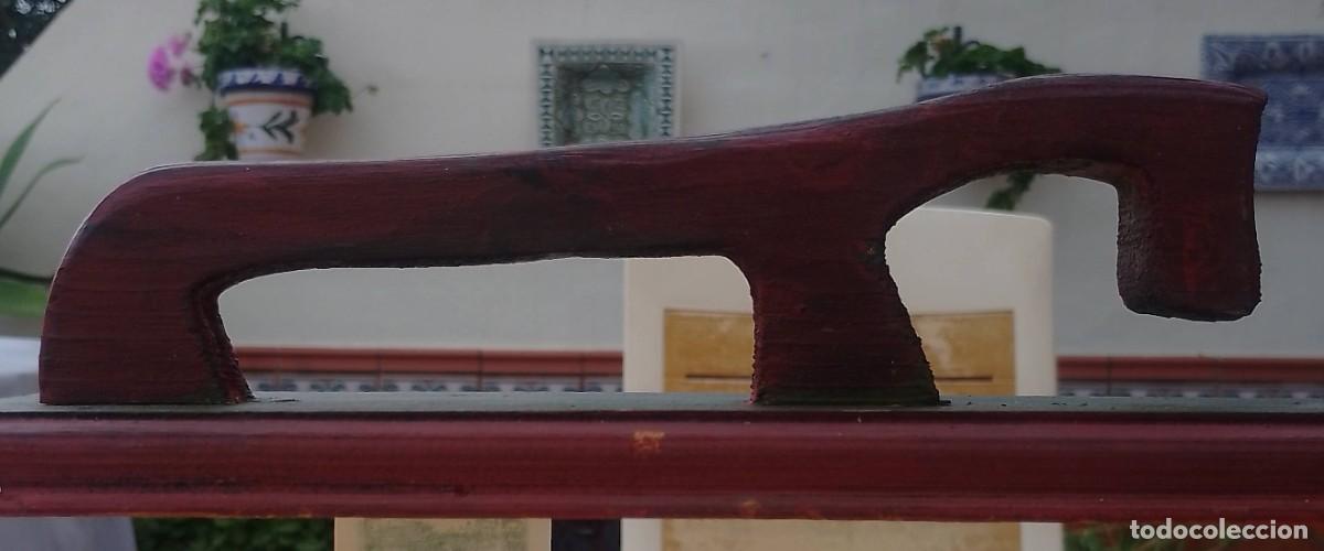 Antig&uuml;edades: Antigua Plancha, Alisador, Tabla de Mangle - Foto 5