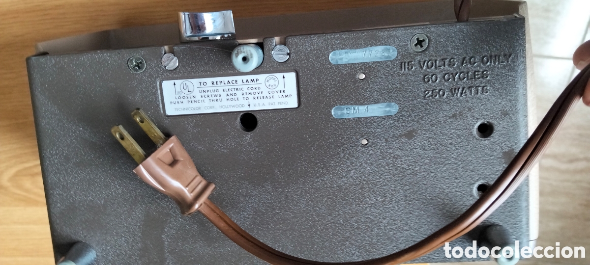 Antig&uuml;edades: Reproductor proyector Technicolor 500 - Foto 11