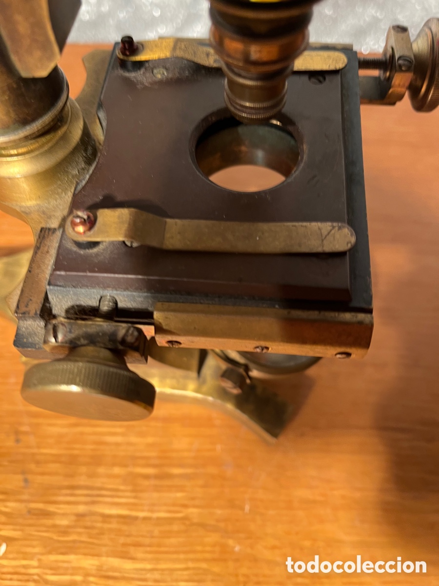 Antig&uuml;edades: Microscopio Siglo XIX , Bronce, Caja madera - Foto 10