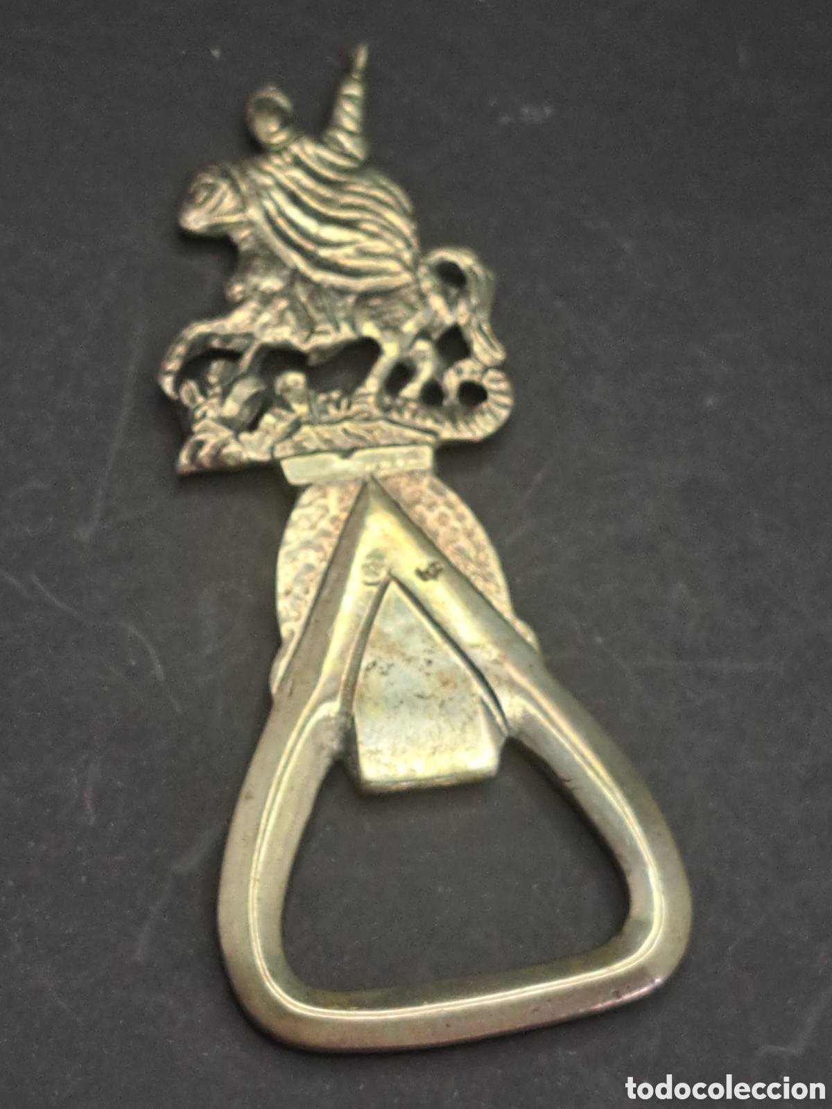 Antig&uuml;edades: Abridor en plata con sello representando Sant Jordi. - Foto 2