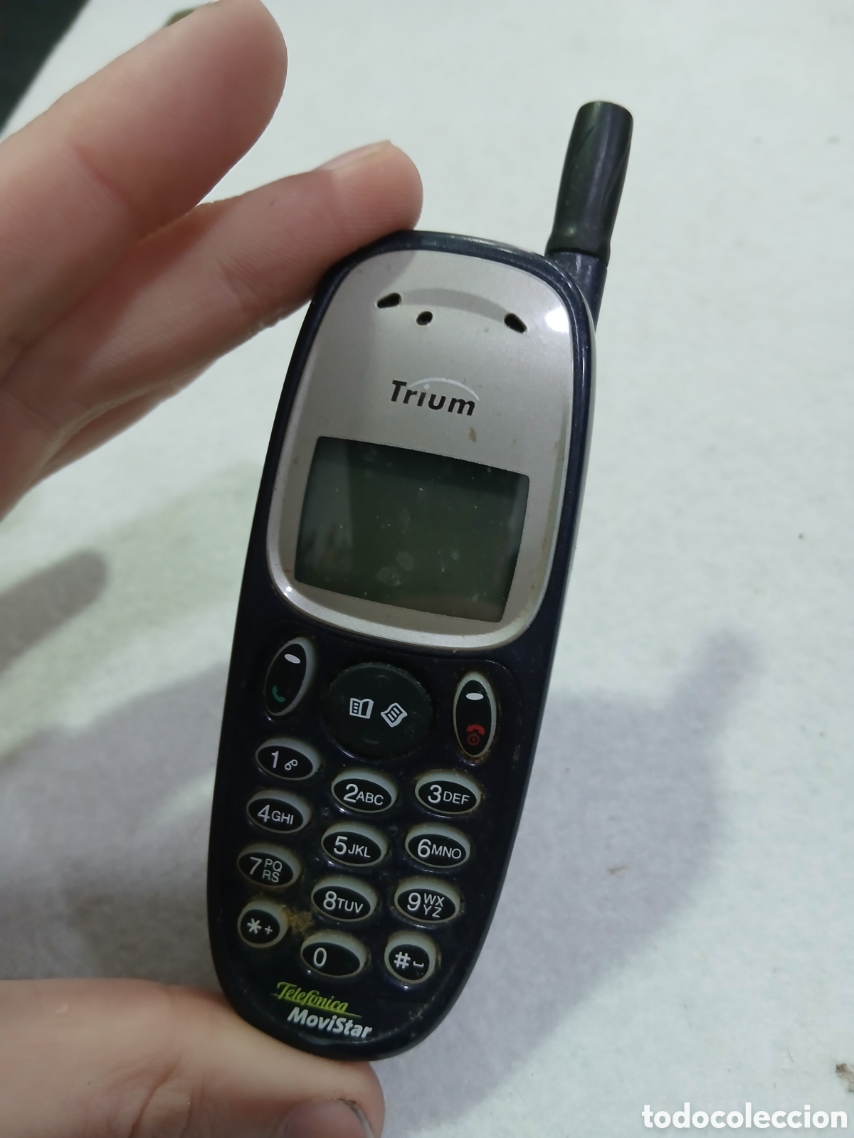 Tel&eacute;fonos: Antiguo tel&eacute;fono Trium. (L125) - Foto 1