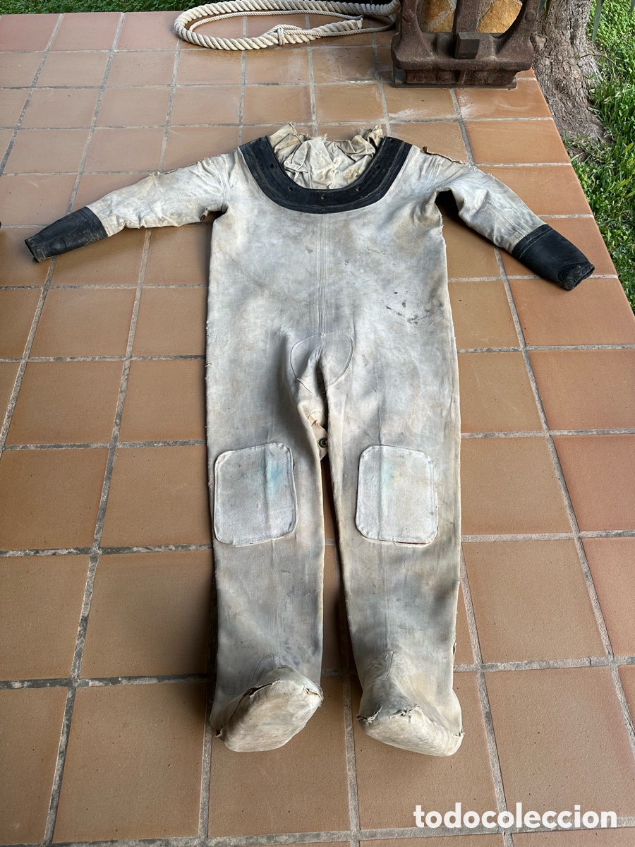 Antig&uuml;edades: Traje antiguo buzo cl&aacute;sico - Foto 1