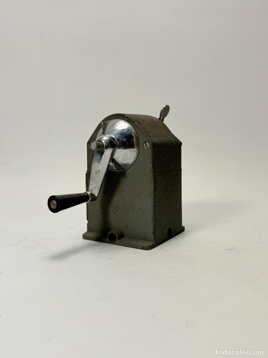 Antig&uuml;edades: SACAPUNTAS ANTIGUO MODELO 700 SIMES - Foto 1