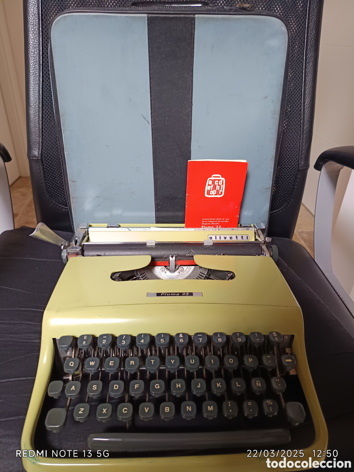 Antig&uuml;edades: M&aacute;quina de escribir Olivetti - Foto 1