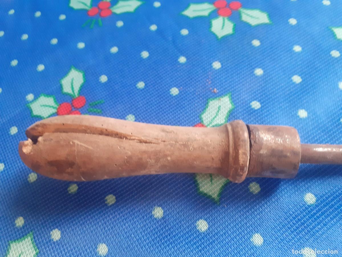 Antig&uuml;edades: Herramienta de abarquero - Foto 3