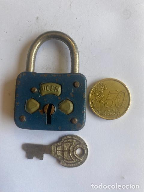 Antig&uuml;edades: Candado Ucem sin llave - Foto 1