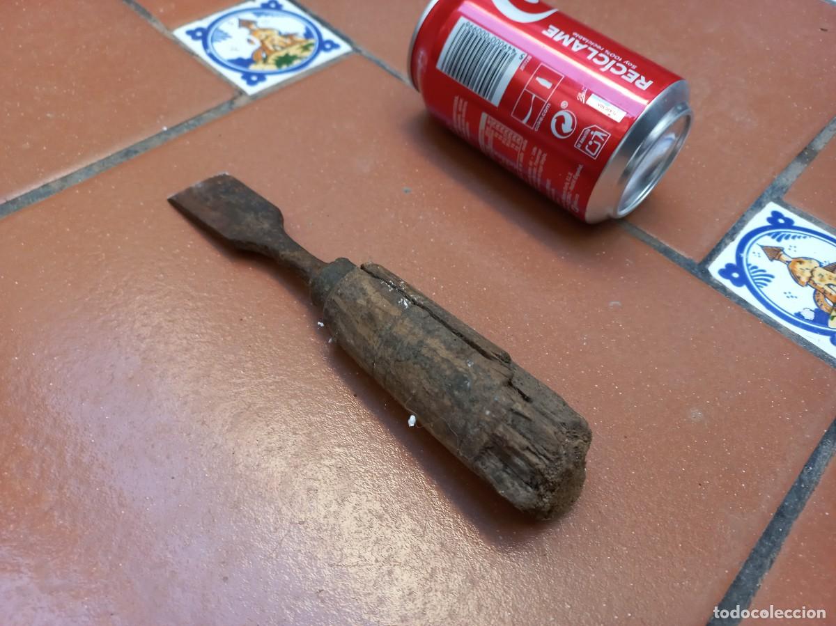 Antig&uuml;edades: antiguo formon cincel de carpintero - Foto 2