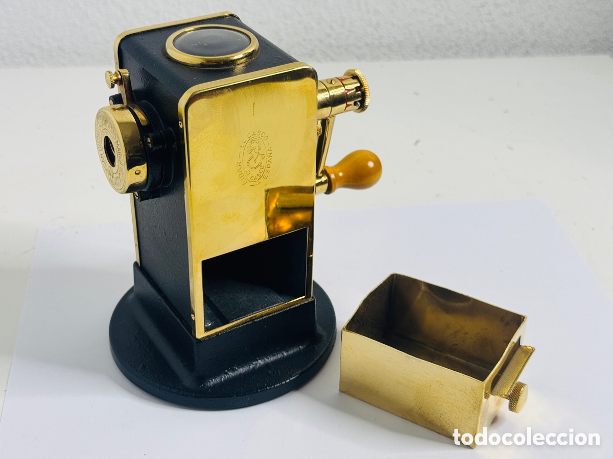 Antig&uuml;edades: Sacapuntas El Casco Eibar Oro - Foto 16