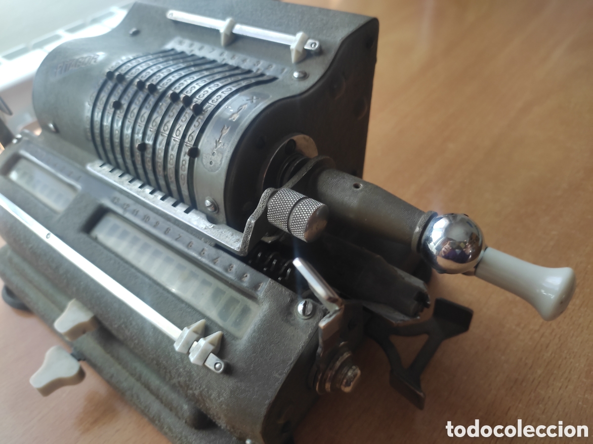 Antig&uuml;edades: Calculadora mec&aacute;nica Pitagor - Foto 2