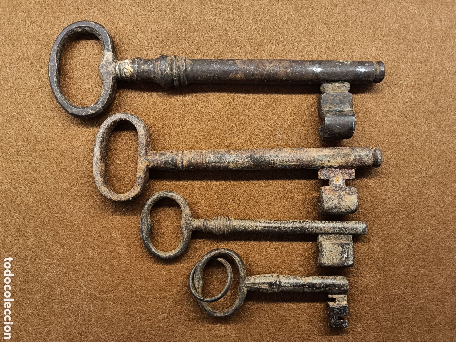 Antig&uuml;edades: COLECCION DE LLAVES ANTIGUAS DE FORJA - Foto 2