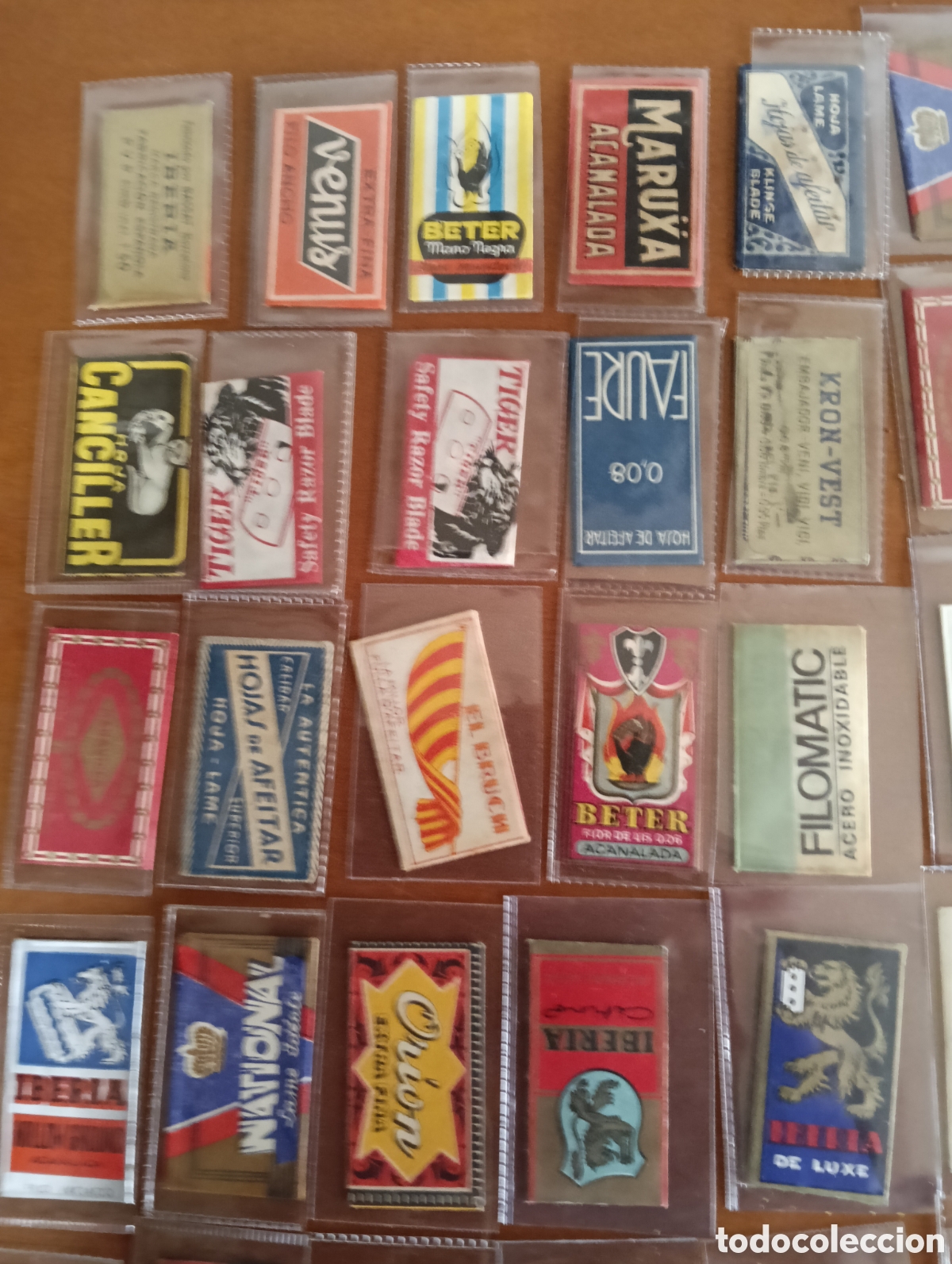 Antig&uuml;edades: Lote de 53 hojas de afeitar diferentes - Foto 2