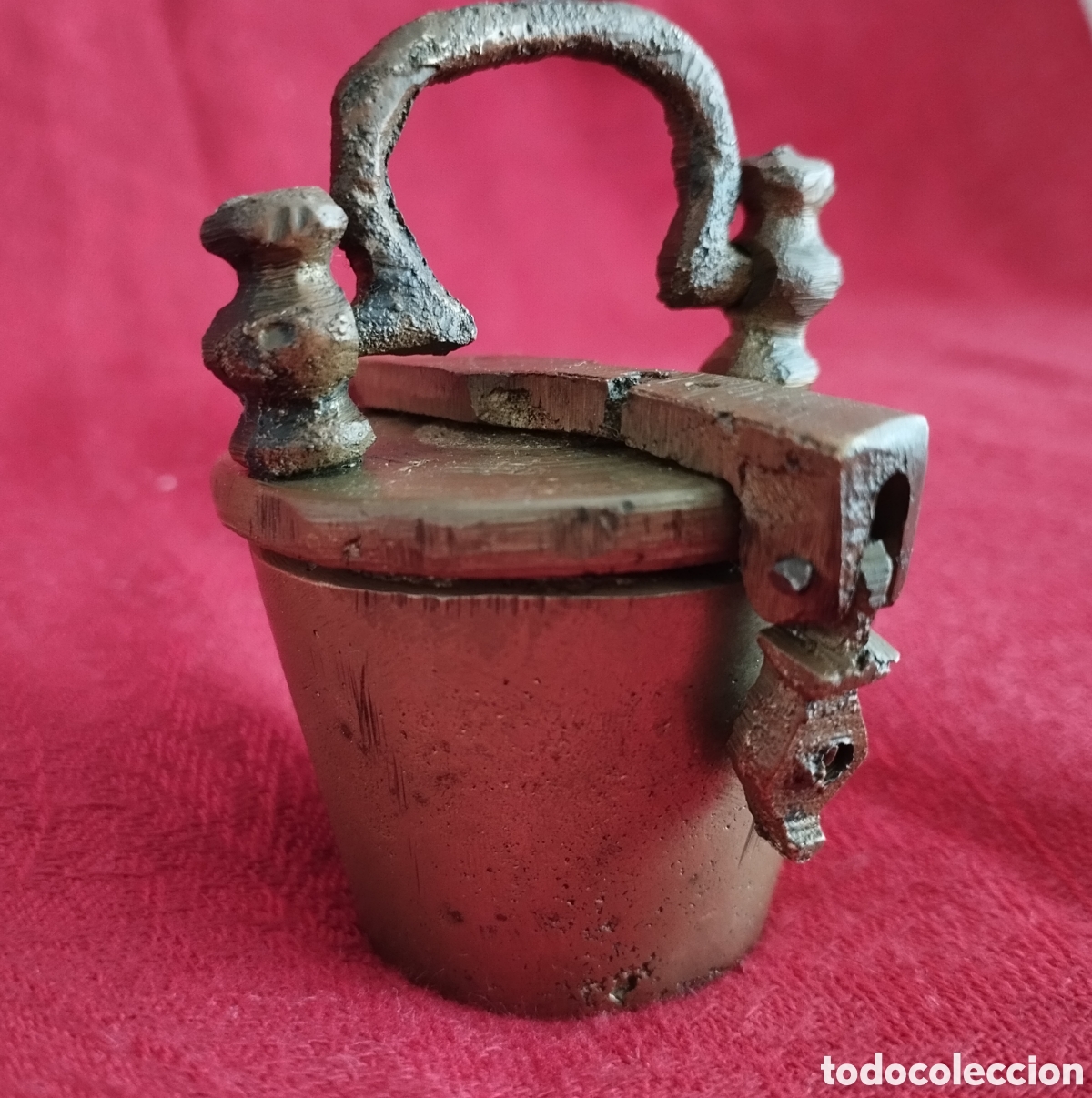 Antig&uuml;edades: Ponderal vasos Animados Bronce. - Foto 3
