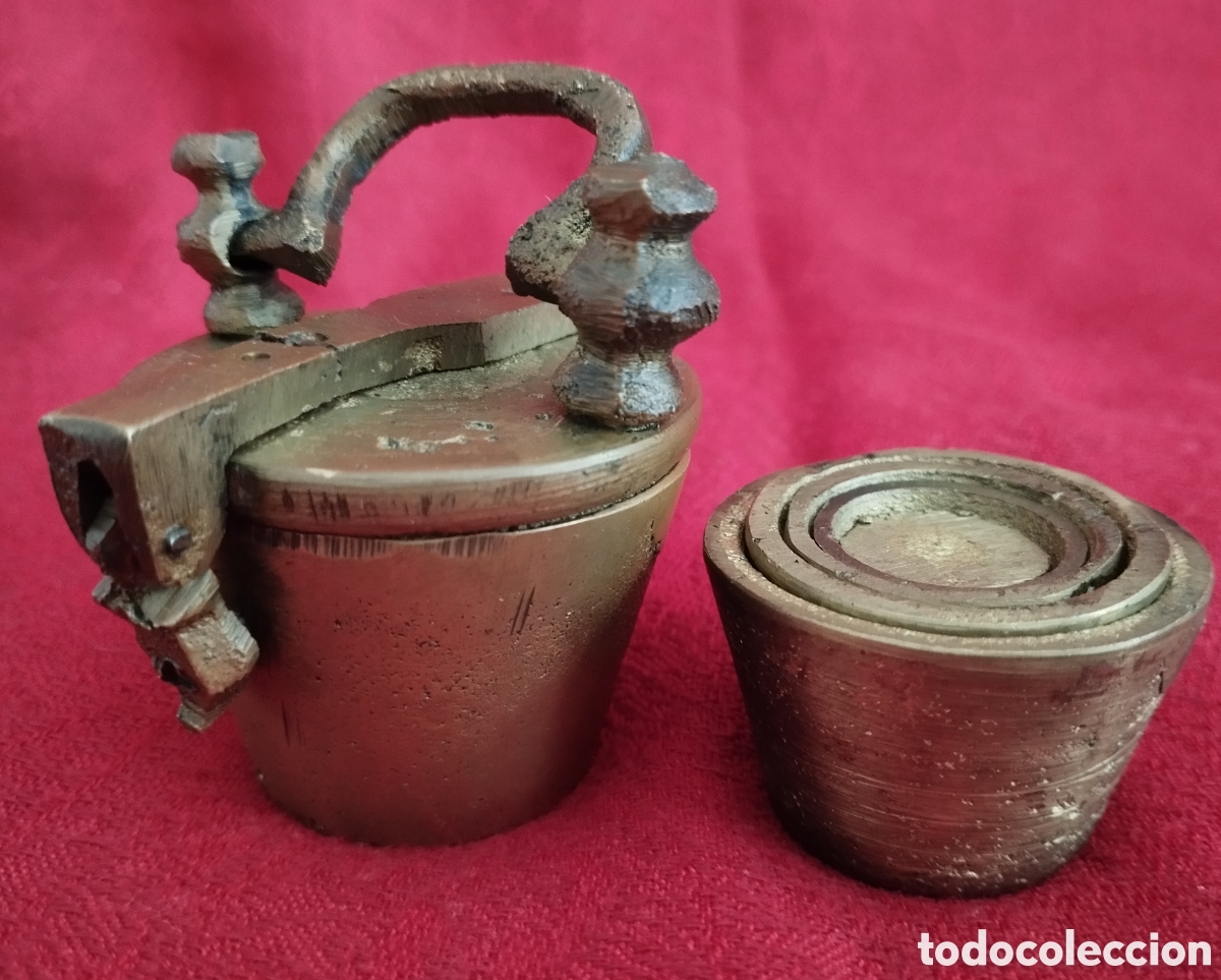 Antig&uuml;edades: Ponderal vasos Animados Bronce. - Foto 8